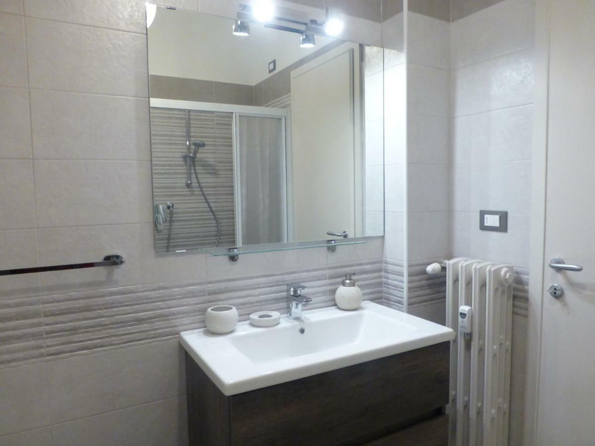Appartamento Con 2 Camere E Garage Privato! 파도바 외부 사진