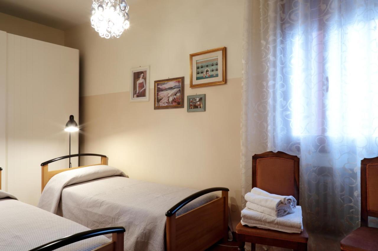 Appartamento Con 2 Camere E Garage Privato! 파도바 외부 사진